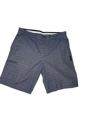 Greg Norman Collection Five Iron Grey Shorts Size 36